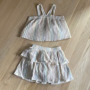 Gap kids, two piece, multi colored summer set. Excellent condition